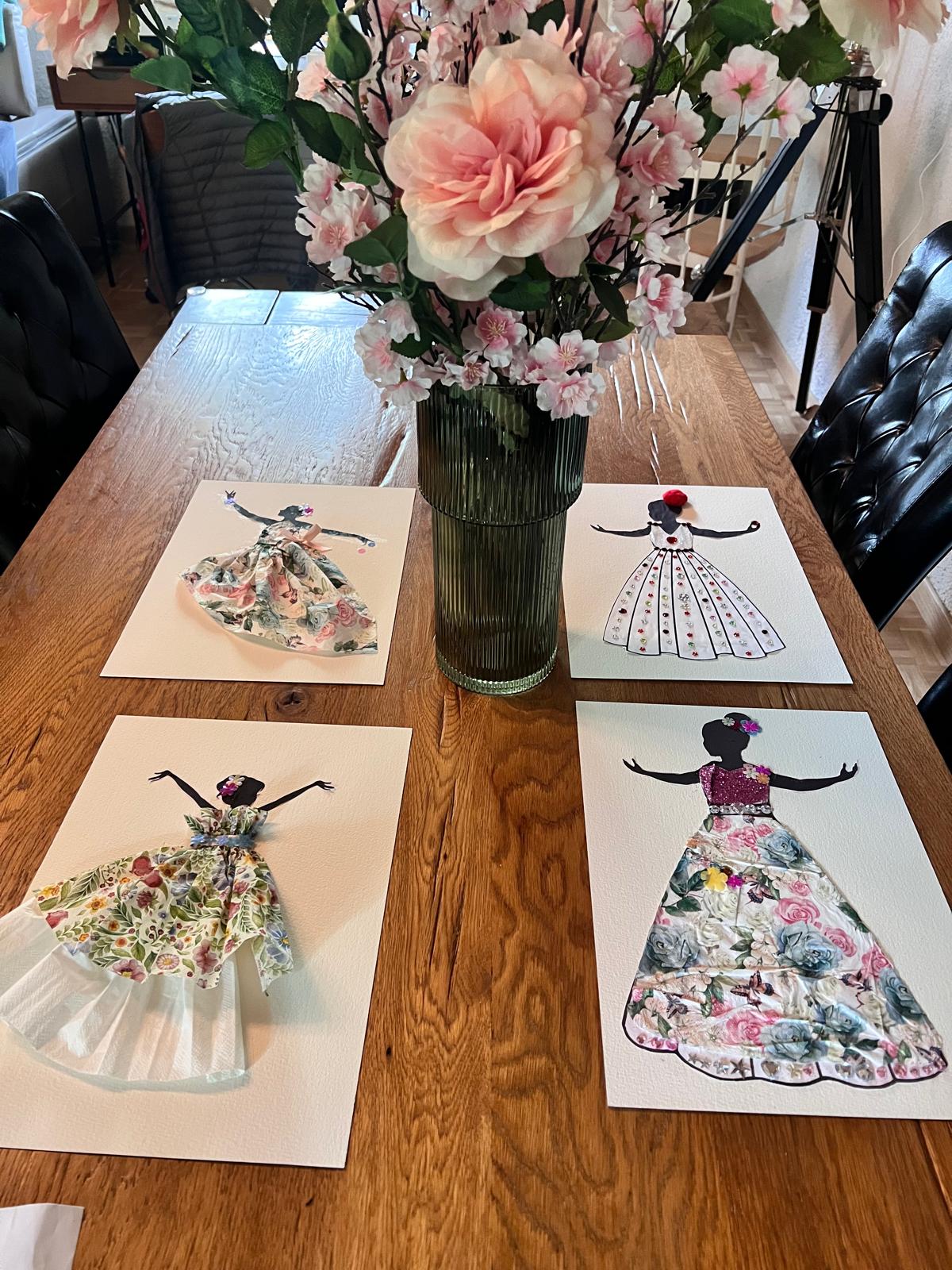 Atelier créatif : robes en collage floral réalisées avec les enfants